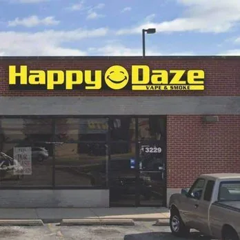 Happy Daze smoke and vape shop storefront in Crestwood, Illinois
